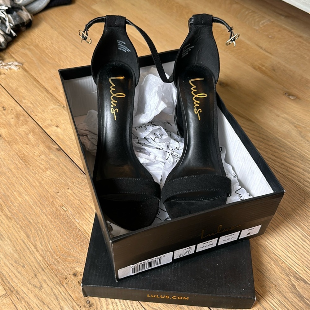 Lulus Taylor Black Suede Chunky Heels